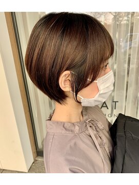 トリート 海浜幕張店(TREAT) 耳かけふんわりショートボブ_海浜幕張