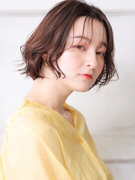 クラッチムク 博多口(CLUTCH muk.) 大人可愛い小顔美髪ツヤ髪ショートボブふんわりカールA1