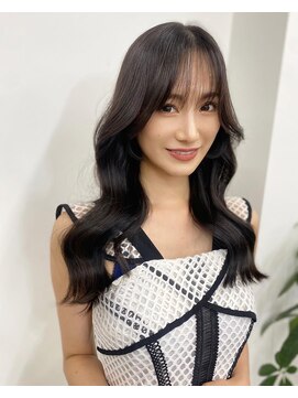 ピープスアンドスー 表参道 渋谷(Peeps&Suu.) 20代30代40代 大人可愛い韓国風くびれロングレイヤー