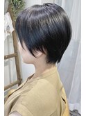 ショートヘア
