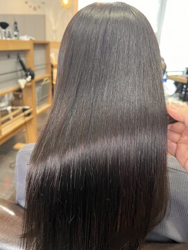 シアン(SHIAN) シルキーカラーで美しい髪質へ