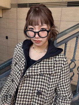 アメリ(AMELIE) おしゃれバング×抜け感グレージュ