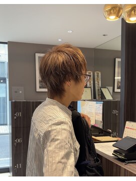 アース エレガンス 吉祥寺店(EARTH Elegance) 大人の白髪ぼかしショート