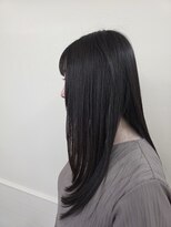 リエラ 池袋西口(Riela)&nbsp;動きがあってまとまりも欲しい☆簡単セット顔周りレイヤー[池袋]