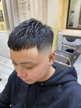 グルーマーズトウキョウ(GROOMER/S TOKYO) スキンフェード クロップスタイル【GROOMER/S TOKYO】