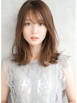 トッカ ヘアアンドトリートメント 難波店 ナチュラル外ハネ