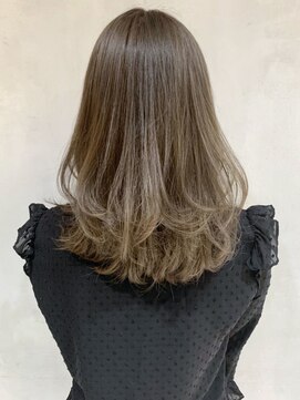 アイティー バイ アルバム 中野店(IT by ALBUM) オリーブベージュ_クールショートピンクベージュ_ba308792