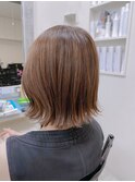 外はねボブ/インナーカラー/切りっぱなしボブ