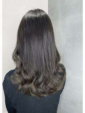 リーオオサカ(Lee Osaka) 【Lee大阪店】ブリーチ無し☆オリーブグレージュ/新出奈津樹