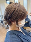 大人可愛いレイヤーショートアッシュベージュ美肌