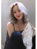 ブラン 梅田(Blanc) 【Blanc】ホワイトカラー_ブリーチ_ボブ