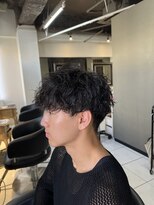 アイズ 海老名(AIZU) ツイストスパイラルパーマ 波巻きパーマ メンズパーマ