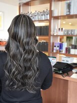 スタジオフィット(STUDIO FITTO)&nbsp;ハイライトカラー　×ロングスタイル　デザインカラー