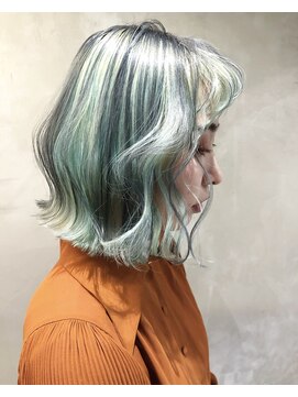 ヲタク(wotaku.) アンブレラカラーペールグリーンハイトーンカラー切りっぱなし