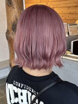 ビスクヘアデザイン(bisq hair design)&nbsp;ピンク　艶髪　髪質改善カラー　ブリーチ　韓国風　切りっぱなし