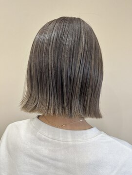 アイ(_i) ミルクティーベージュ