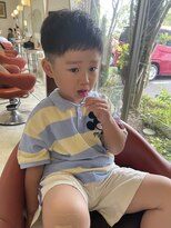 マカロンコワフュールドウシワカマル(macaron coiffure de ushiwakamaru)&nbsp;キッズカット