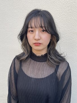 ヘアーサロンシャルム(hair salon charme) インナーカラー／ミルクティーベージュ／くびれ巻き