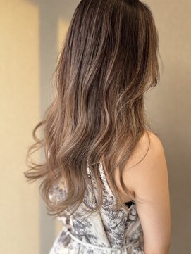 リノ(LINO) ナチュラルバレイヤージュ