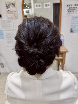 ルシードスタイル ナチュールトゥ(LUCIDO STYLE nature to)&nbsp;華やかお呼ばれ　大人上品編み込みシニヨン