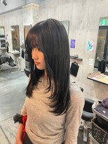 コワファースト長崎シャンプーボーイ 2nd(COIFF1RST 長崎 SHAMPOO BOY) 長崎レイヤー 黒染めを使わない実習用暗染め 韓国