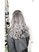 シュプバイトゥーミー(sup.by tomee)&nbsp;グレージュ【担当　末吉】