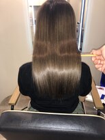 アールサロン アオヤマ(Rr SALON AOYAMA)&nbsp;プラチナミネコラストレート