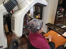 ゆっくり時間をかけて加温します【髪質改善/上野/上野御徒町/白髪染め】