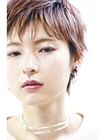 ストラマ(STRAMA) harumiyaブリーチカラーショート