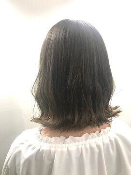 ムーン(moon) ふわっとボブ