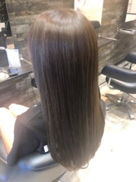 アレグラ(alegra) カーキーカラー