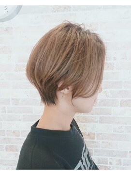 ミエル(miel) 【hair design miel】大人ショート