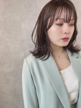 ミューバイケンジ(miu by KENJE) miu抜け感のあるナチュラルレイヤー