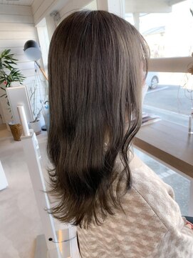 ユナイテッドビューティーウェストコースト(UNITED BEAUTY WEST COAST) ☆カーキーグレージュ☆