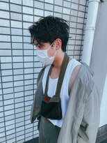 サーリー(SURLY)&nbsp;ナチュラルパーマセンターパートソフト刈り上げゆるいパーマ