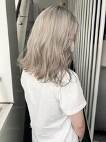 ソーコ 渋谷(SOCO)&nbsp;ハイトーンホワイトグレーベージュダブルカラー