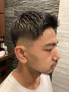 ヒロギンザ 御茶ノ水店(HIRO GINZA) フェードカットスタイル