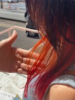 ワークスヘアー(WORKS HAIR) オレンジ&レッドのインナーカラー