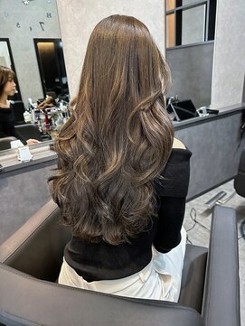 ルーツ(Roots) ☆艶と柔らかさMIX☆ミルクチョコカラー☆髪質改善