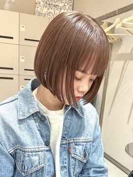 ヒビヲ(HIBIO) ショートボブタッセルボブ切りっぱなしボブハイトーンカラー韓国