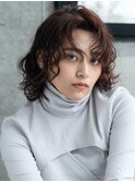 リッジパーマ×レッドカラーがルーズでモードなウルフボブ