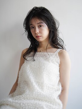 キジ(kiji) ロングレイヤー/ロングヘア〔久屋/丸の内/久屋大通/高岳/栄〕