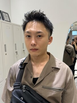 ジーナ 福岡天神(Zina) ツーブロックスパイキー(Zina福岡天神)