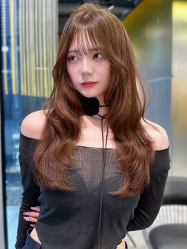 シティ(CITY) フォワード巻き ウェーブヘア 韓国ヘア レイヤーカット ブラウン