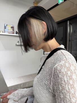 ステン(sten) インナーカラーホワイト丸みボブミニボブホワイトブロンド