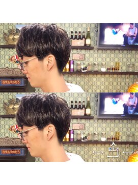 ロイ プラスアティック(roi ＋attic) 谷町６丁目美容室◆異空間美容室roi◇