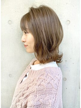 リアン(lien) 【lien.ai】大人かわいい　小顔レイヤーボブ　オリーブカラー