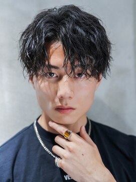 メンズヘアセンス 渋谷(MEN'S HAIR SENSE) 【SENSE渋谷】ハーフセンターパート ツイストパーマ