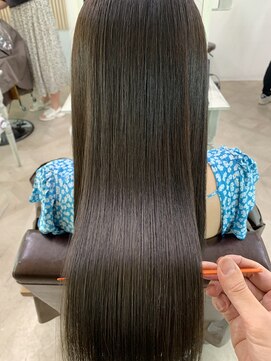 ラウ 門前仲町(Lawu) 髪質改善ケア酸性ストレートでドライヤーするだけで艶髪へ