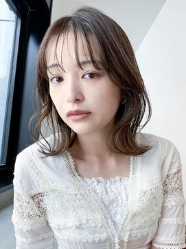 アイティーバイアルバム 藤沢店(IT by ALBUM) ロブレイヤー_斜めバンググレージュカラー_9516